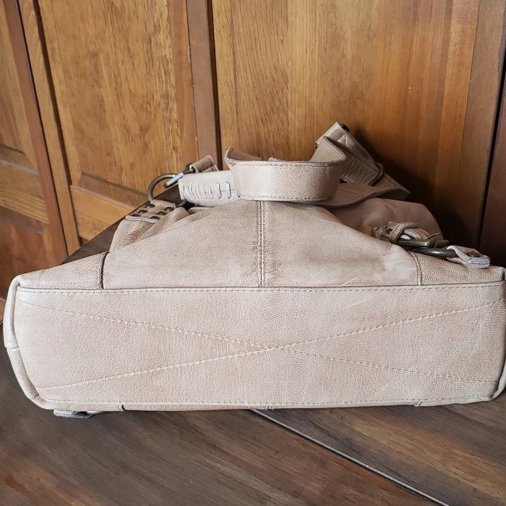 Tano Adjustable Leather Hobo Shoulder Satchel Bucket Bag